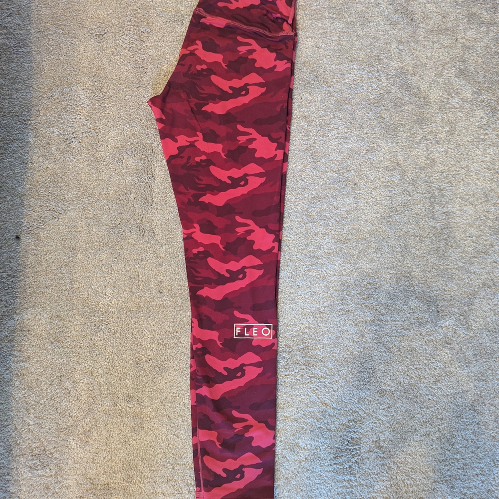 Fleo 25" el toro Camo Leggings